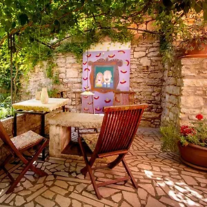 https://kamene-price-jazz-apartments.in-istria.net